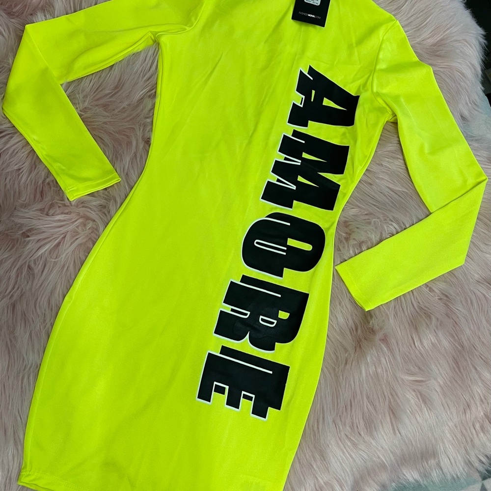 New with tags fashion nova dress xs neon